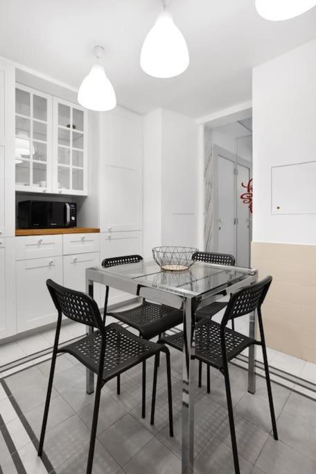 דירות Cozy Apt In Heart Of Lisbon With Ac! מראה חיצוני תמונה